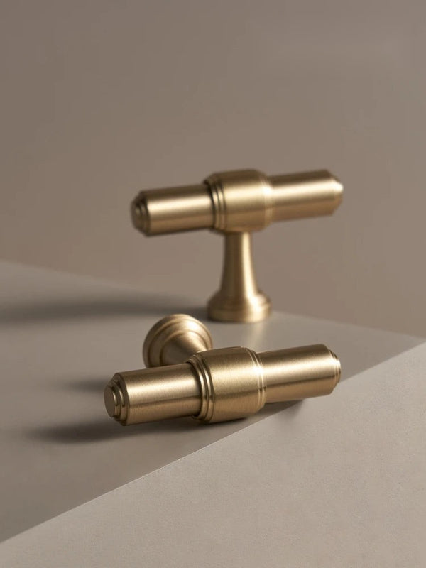 Caldecott Cabinet Knob