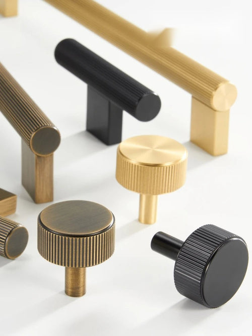 Belton Square T-Bar Handle